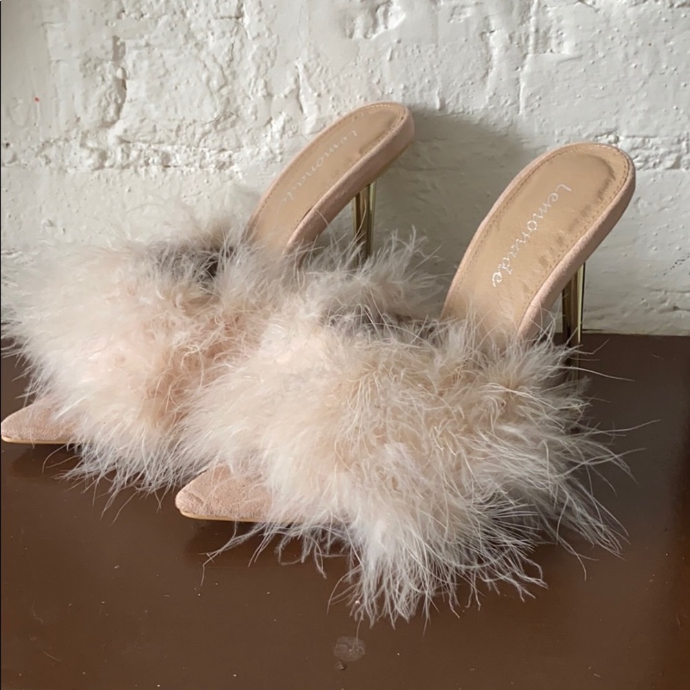 Feather Pumps